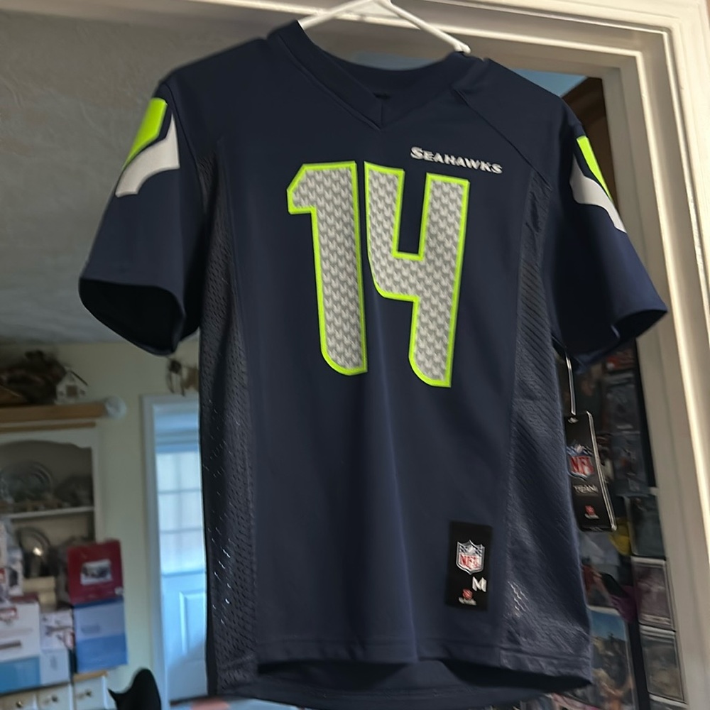 Brand new Metcalf  jersey with tags!!